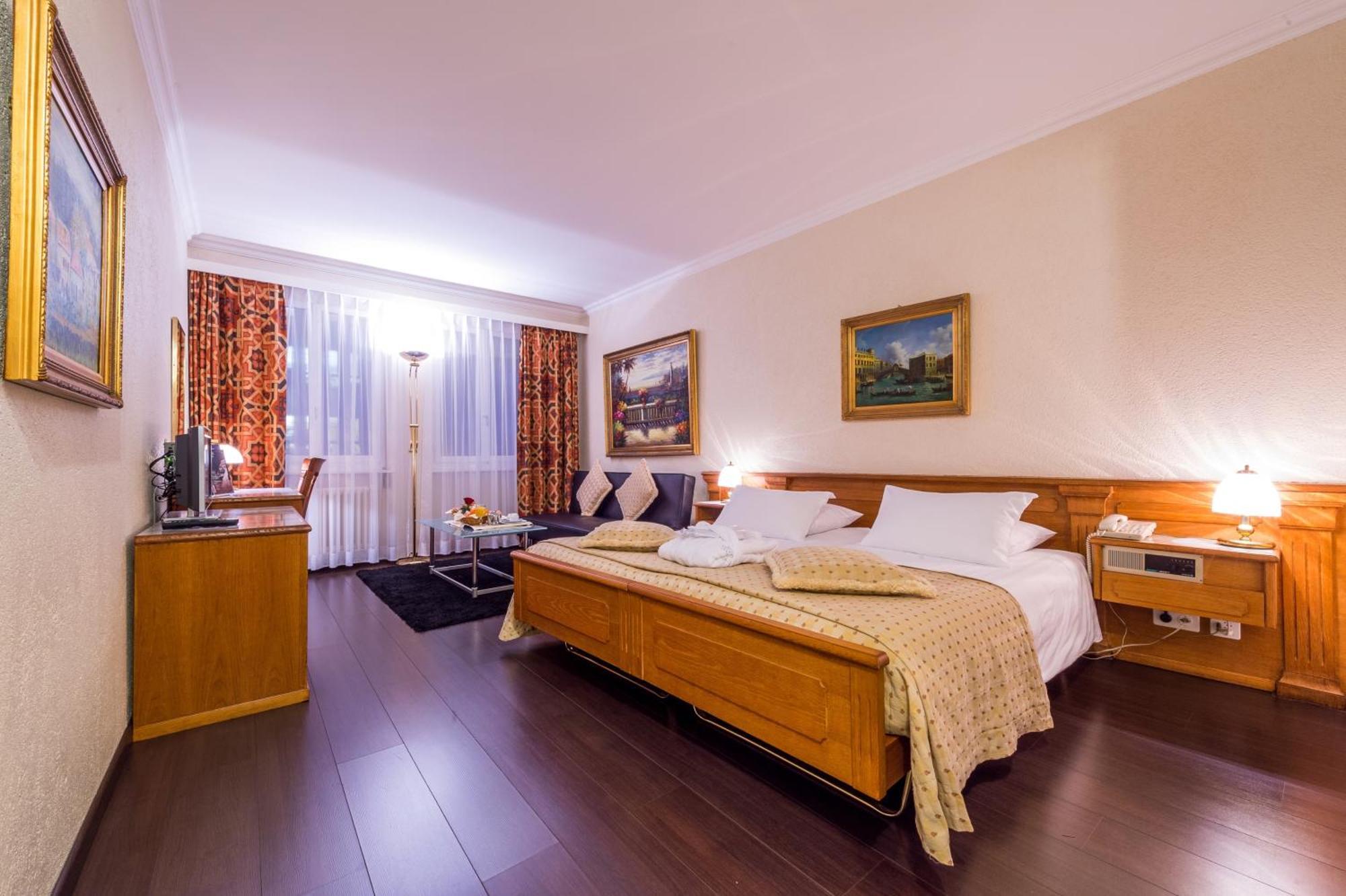 Hotel Century Genève