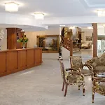 Hotel Century 4*