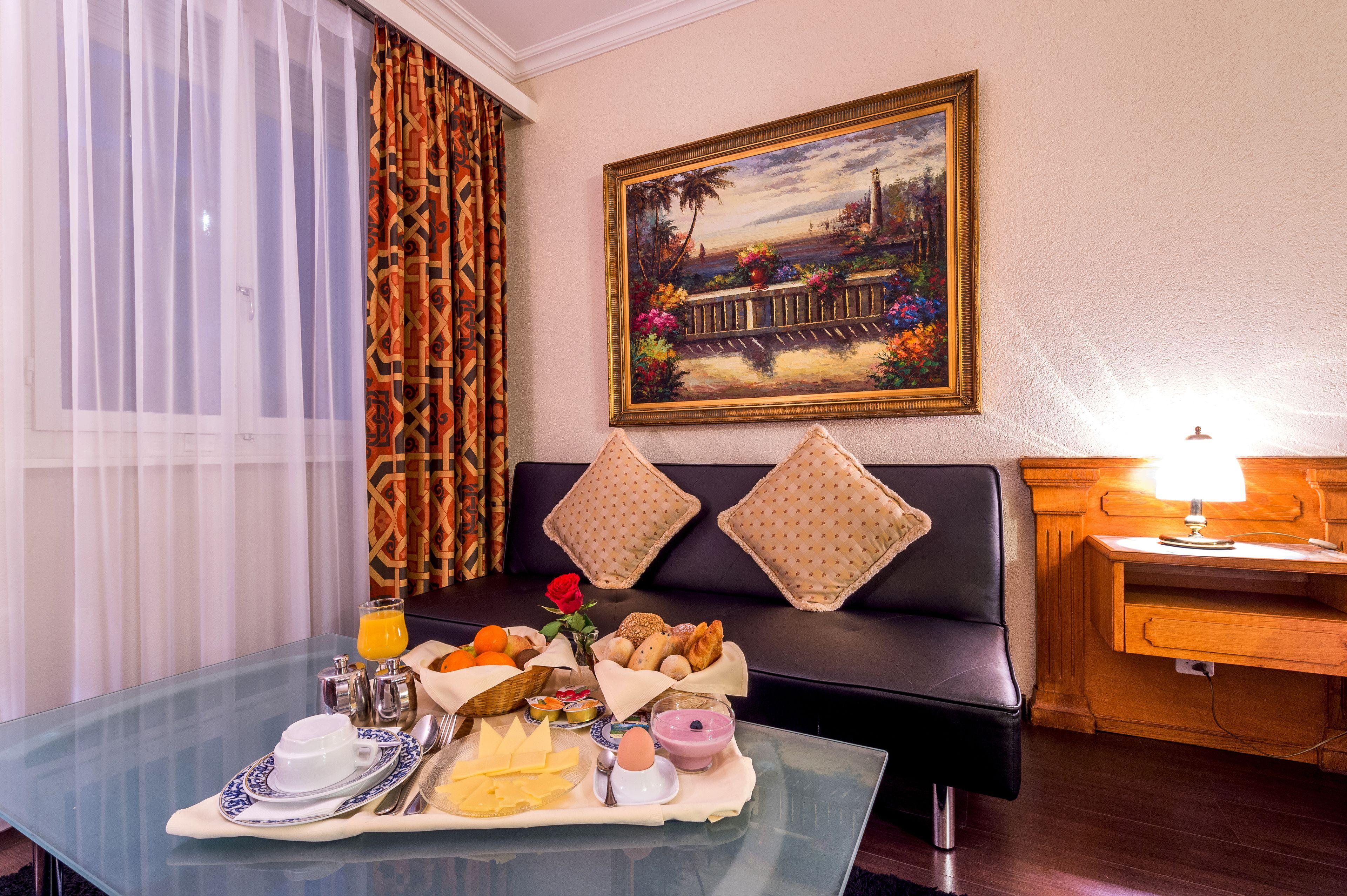 Hotel Century Ginebra