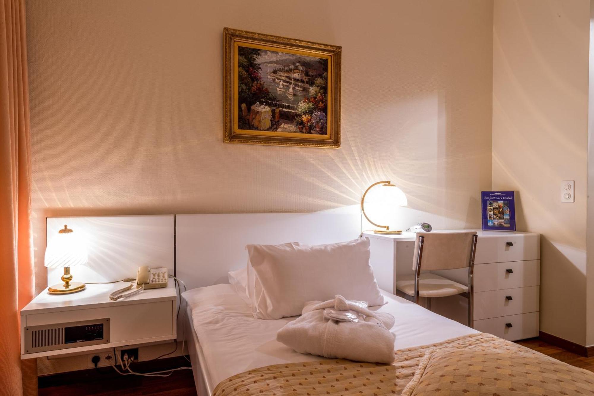 Hotel Century 4*
